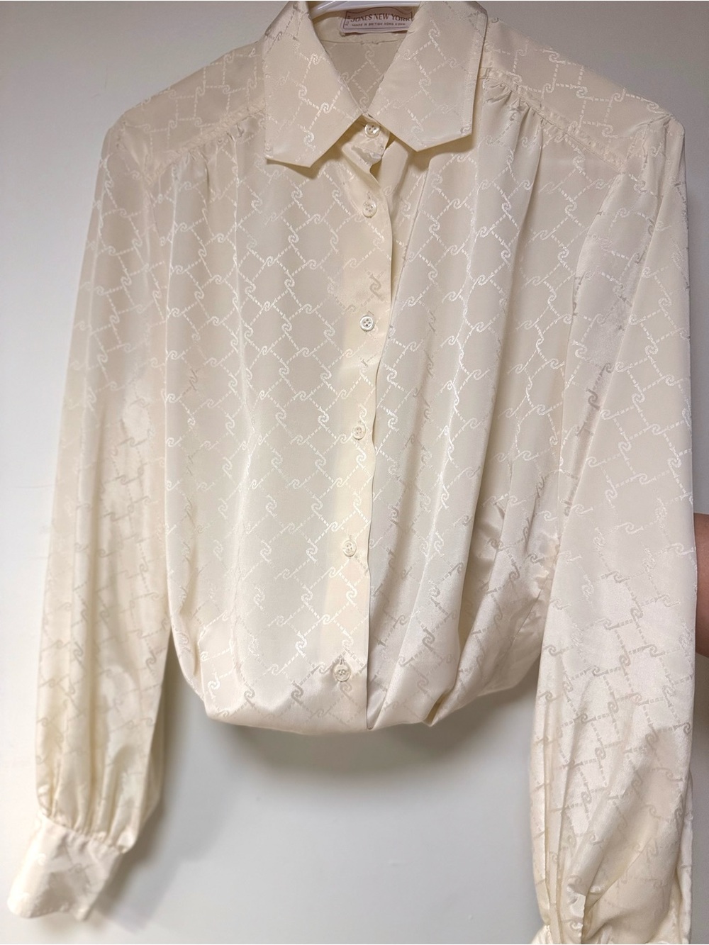 Vintage Jones New York Ivory Shimmer Jacquard Blouse Romantic Light Academia